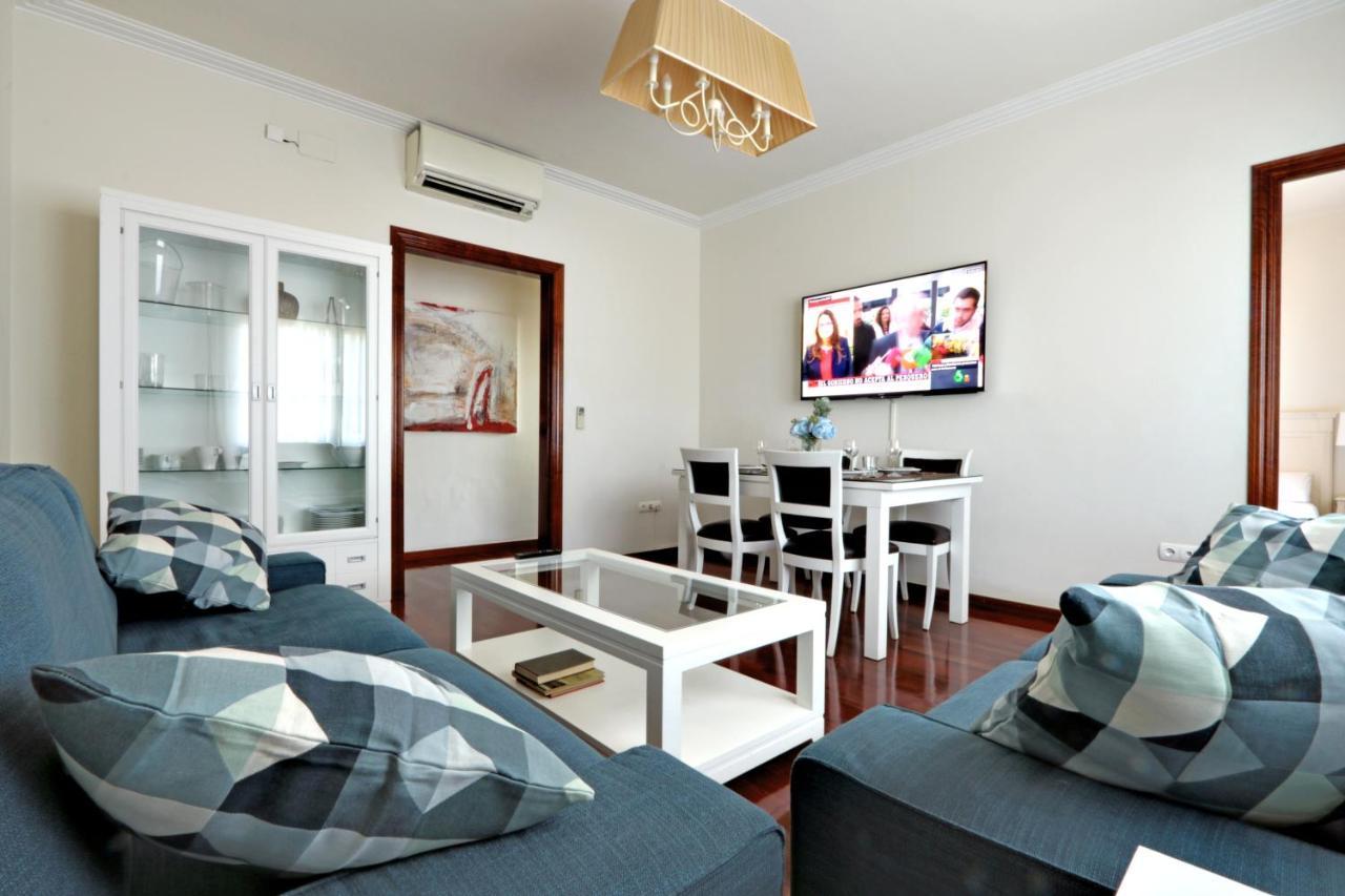 Classbedroom Fira Business Apartment — Photos 1